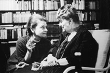Alma und Anna Mahler (1961)
