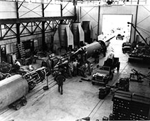 Raketenproduktion in der Serbenhalle